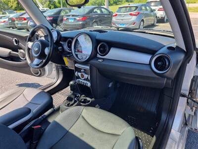 2010 MINI Cooper - Photo 26 - Cincinnati, OH 45231