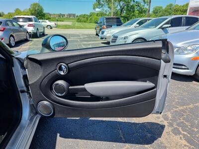 2010 MINI Cooper - Photo 29 - Cincinnati, OH 45231