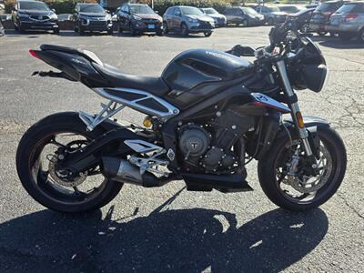2018 Triumph Street Triple RS - Photo 4 - Cincinnati, OH 45231