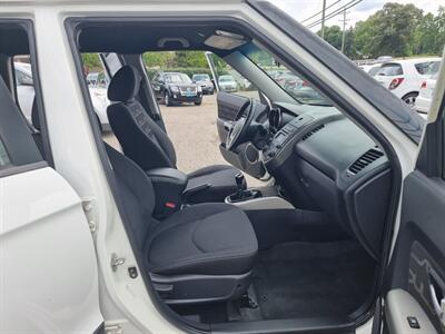 2012 Kia Soul +   - Photo 25 - Cincinnati, OH 45231