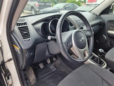 2012 Kia Soul +   - Photo 9 - Cincinnati, OH 45231