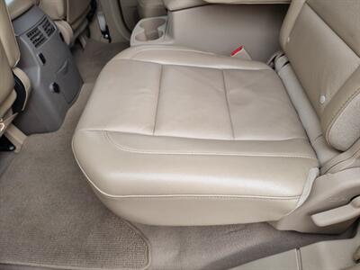 2012 Nissan Armada Platinum - Photo 24 - Cincinnati, OH 45231