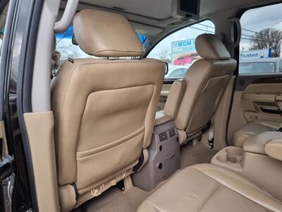 2012 Nissan Armada Platinum - Photo 22 - Cincinnati, OH 45231