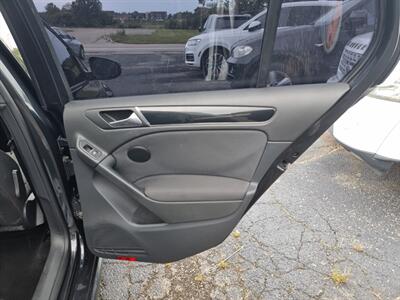 2012 Volkswagen GTI - Photo 29 - Cincinnati, OH 45231