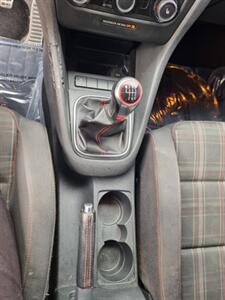 2012 Volkswagen GTI - Photo 14 - Cincinnati, OH 45231