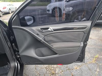 2012 Volkswagen GTI - Photo 28 - Cincinnati, OH 45231