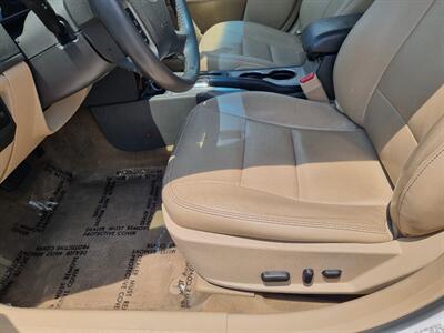 2012 Ford Fusion SEL   - Photo 20 - Cincinnati, OH 45231