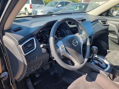2015 Nissan Rogue S   - Photo 9 - Cincinnati, OH 45231