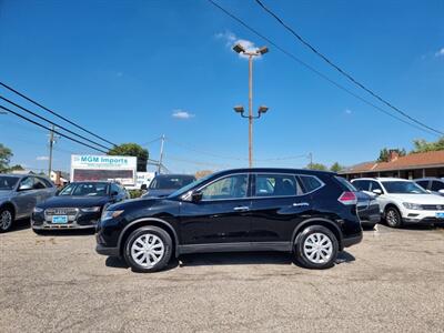 2015 Nissan Rogue S   - Photo 2 - Cincinnati, OH 45231