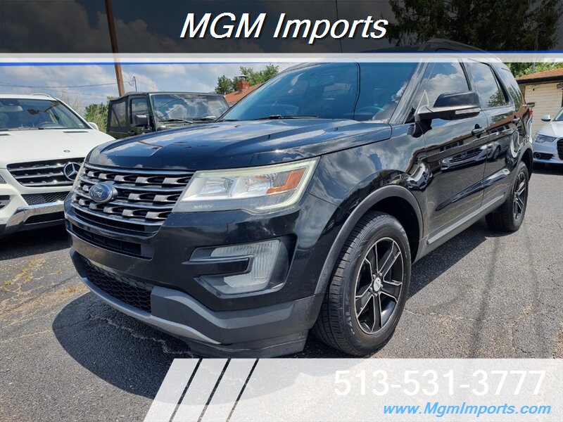 2017 Ford Explorer XLT   - Photo 1 - Cincinnati, OH 45231