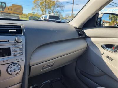 2011 Toyota Camry LE V6   - Photo 16 - Cincinnati, OH 45231