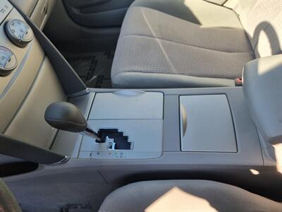 2011 Toyota Camry LE V6   - Photo 15 - Cincinnati, OH 45231