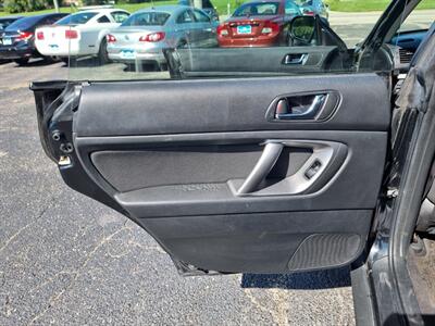 2009 Subaru Outback 2.5i - Photo 32 - Cincinnati, OH 45231
