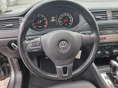 2012 Volkswagen Jetta SE   - Photo 11 - Cincinnati, OH 45231