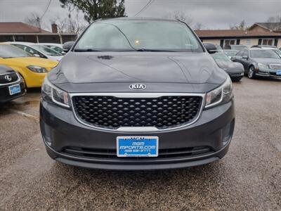 2016 Kia Sedona LX   - Photo 3 - Cincinnati, OH 45231