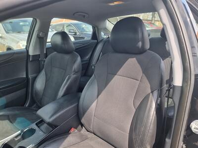 2012 Hyundai SONATA SE 2.0T   - Photo 16 - Cincinnati, OH 45231