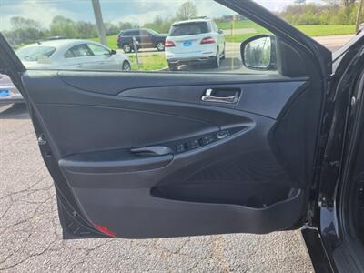 2012 Hyundai SONATA SE 2.0T   - Photo 31 - Cincinnati, OH 45231