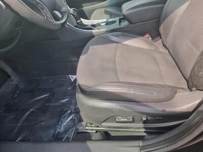 2012 Hyundai SONATA SE 2.0T   - Photo 17 - Cincinnati, OH 45231