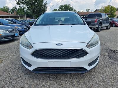 2015 Ford Focus S   - Photo 3 - Cincinnati, OH 45231