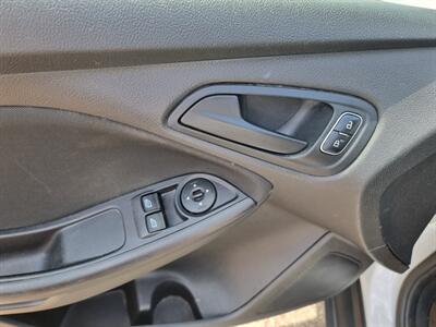 2015 Ford Focus S   - Photo 34 - Cincinnati, OH 45231