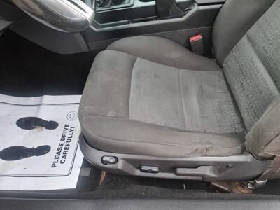 2007 Ford Mustang V6 Deluxe   - Photo 20 - Cincinnati, OH 45231