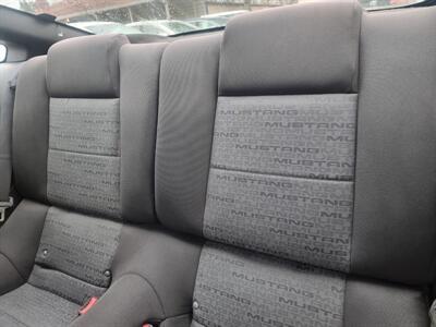 2007 Ford Mustang V6 Deluxe   - Photo 23 - Cincinnati, OH 45231