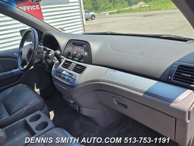 2010 Honda Odyssey EX-L   - Photo 15 - Amelia, OH 45102