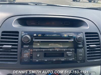 2004 Toyota Camry SE V6   - Photo 25 - Amelia, OH 45102