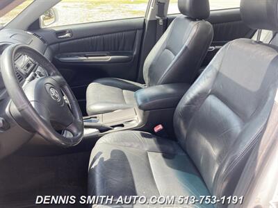 2004 Toyota Camry SE V6   - Photo 23 - Amelia, OH 45102