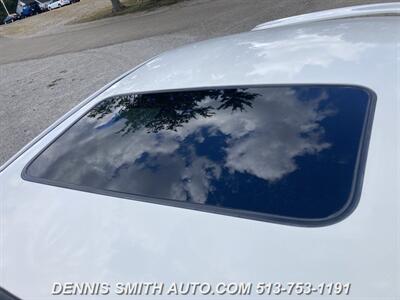 2004 Toyota Camry SE V6   - Photo 4 - Amelia, OH 45102