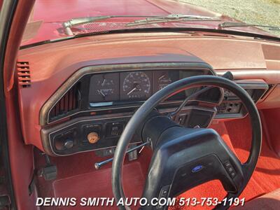 1989 Ford F-250 XLT Lariat   - Photo 24 - Amelia, OH 45102