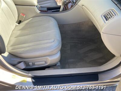2001 Toyota Avalon XLS   - Photo 27 - Amelia, OH 45102