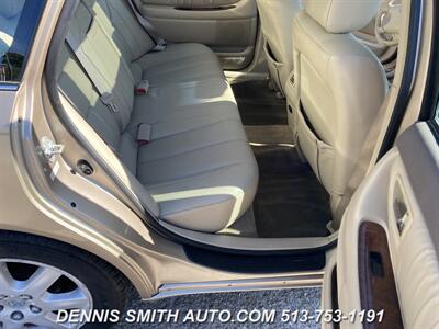 2001 Toyota Avalon XLS   - Photo 25 - Amelia, OH 45102