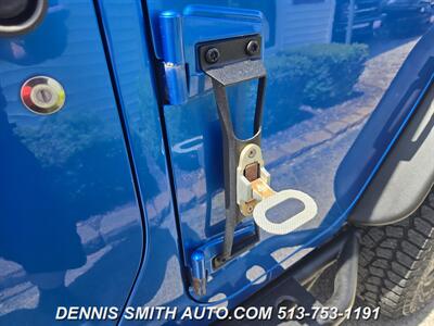 2015 Jeep Wrangler Sport   - Photo 9 - Amelia, OH 45102
