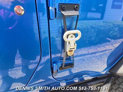 2015 Jeep Wrangler Sport   - Photo 8 - Amelia, OH 45102