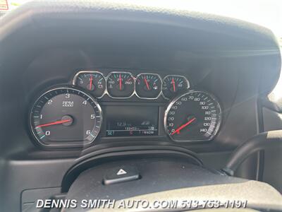 2015 Chevrolet Suburban LT   - Photo 28 - Amelia, OH 45102