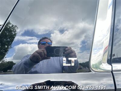 2015 Chevrolet Suburban LT   - Photo 8 - Amelia, OH 45102