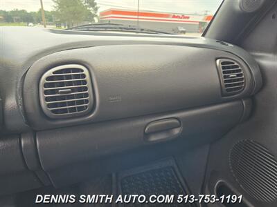1998 Dodge Ram 2500 ST   - Photo 43 - Amelia, OH 45102