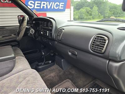 1998 Dodge Ram 2500 ST   - Photo 34 - Amelia, OH 45102