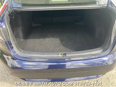 2020 Toyota Corolla LE   - Photo 20 - Amelia, OH 45102