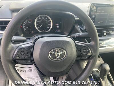 2020 Toyota Corolla LE   - Photo 16 - Amelia, OH 45102