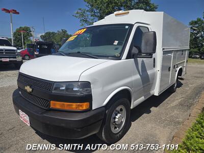 2018 Chevrolet Express 3500   - Photo 4 - Amelia, OH 45102