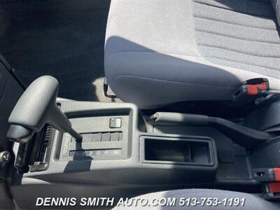 1994 Saturn SL1   - Photo 15 - Amelia, OH 45102