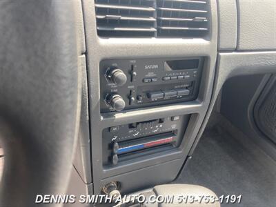1994 Saturn SL1   - Photo 14 - Amelia, OH 45102