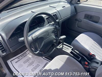 1994 Saturn SL1   - Photo 16 - Amelia, OH 45102