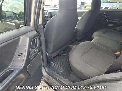 2002 Jeep Grand Cherokee Laredo   - Photo 17 - Amelia, OH 45102