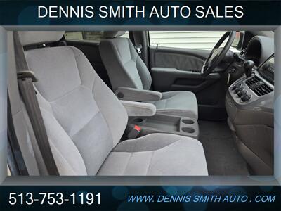 2009 Honda Odyssey LX   - Photo 14 - Amelia, OH 45102