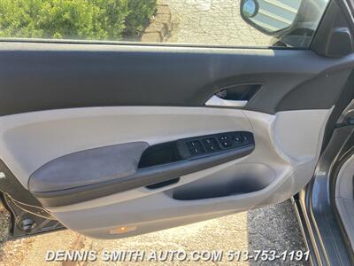 2008 Honda Accord LX   - Photo 12 - Amelia, OH 45102