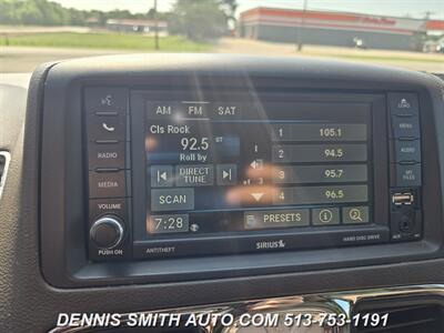 2014 Chrysler Town & Country Touring   - Photo 23 - Amelia, OH 45102