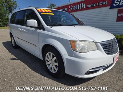 2014 Chrysler Town & Country Touring   - Photo 1 - Amelia, OH 45102